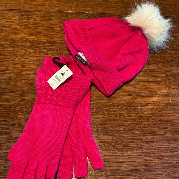 Talbots Accessories - Talbots hot pink hat and gloves